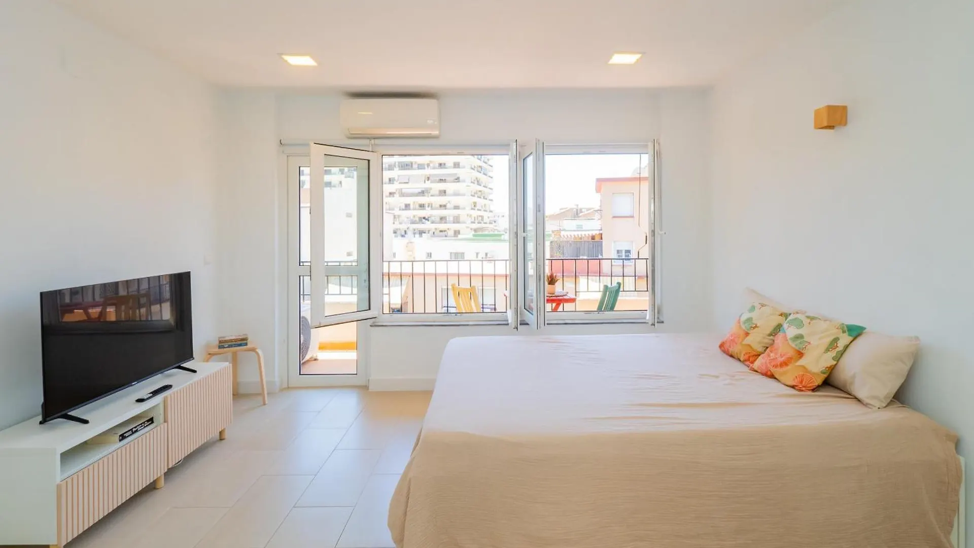 Apartamento Cubo'S Fuengirola Leisure Port